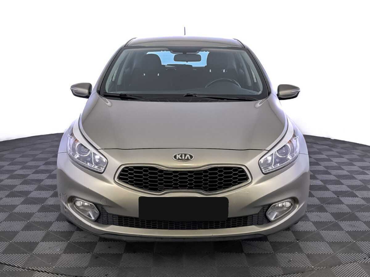 Купить Kia Ceed, 2014, 173 341 км, фото №2