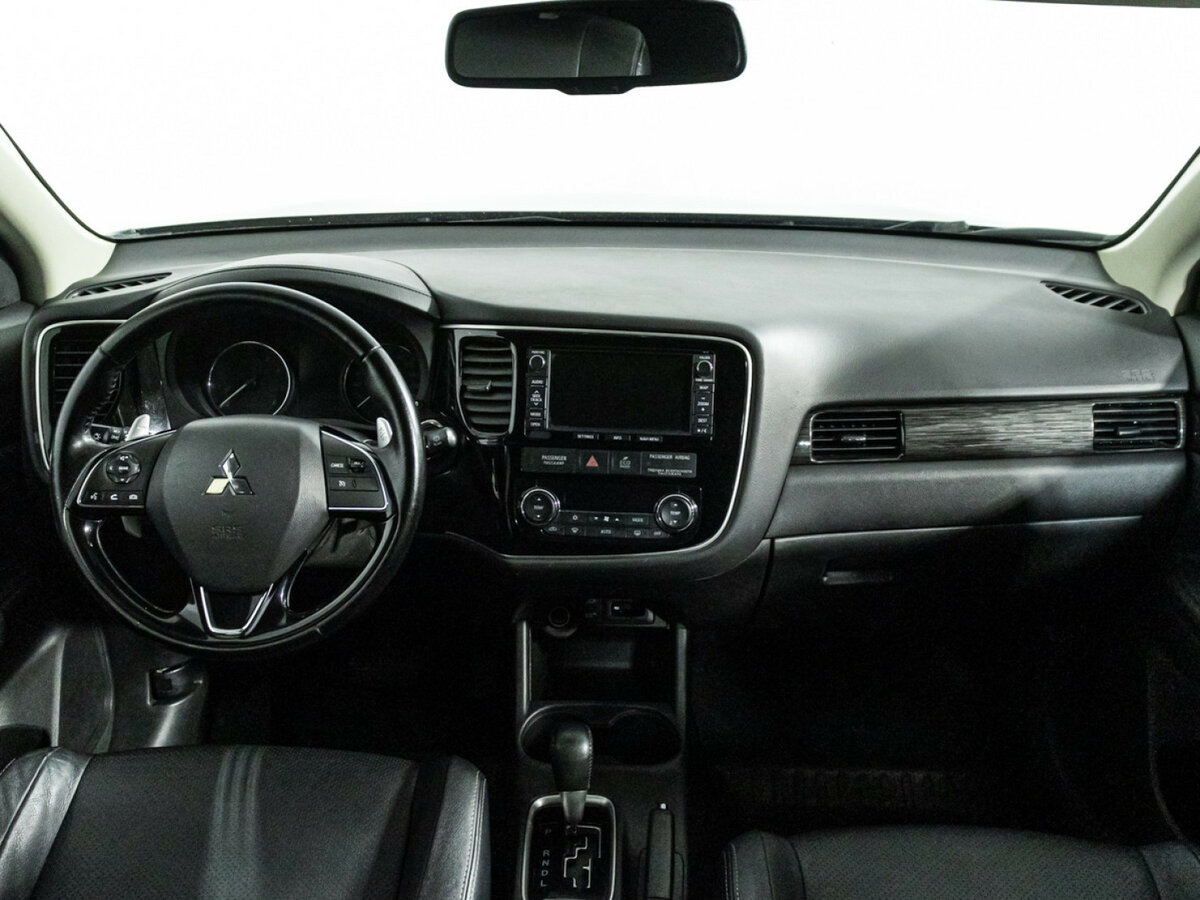 Купить Mitsubishi Outlander III Рестайлинг 2, 2015, 200 082 км, фото №11