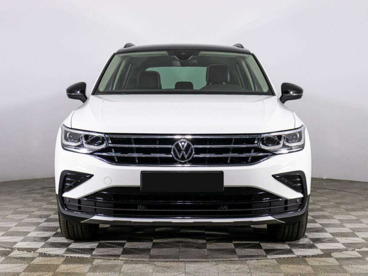 Купить Volkswagen Tiguan, 2022, 31 100 км, фото №2