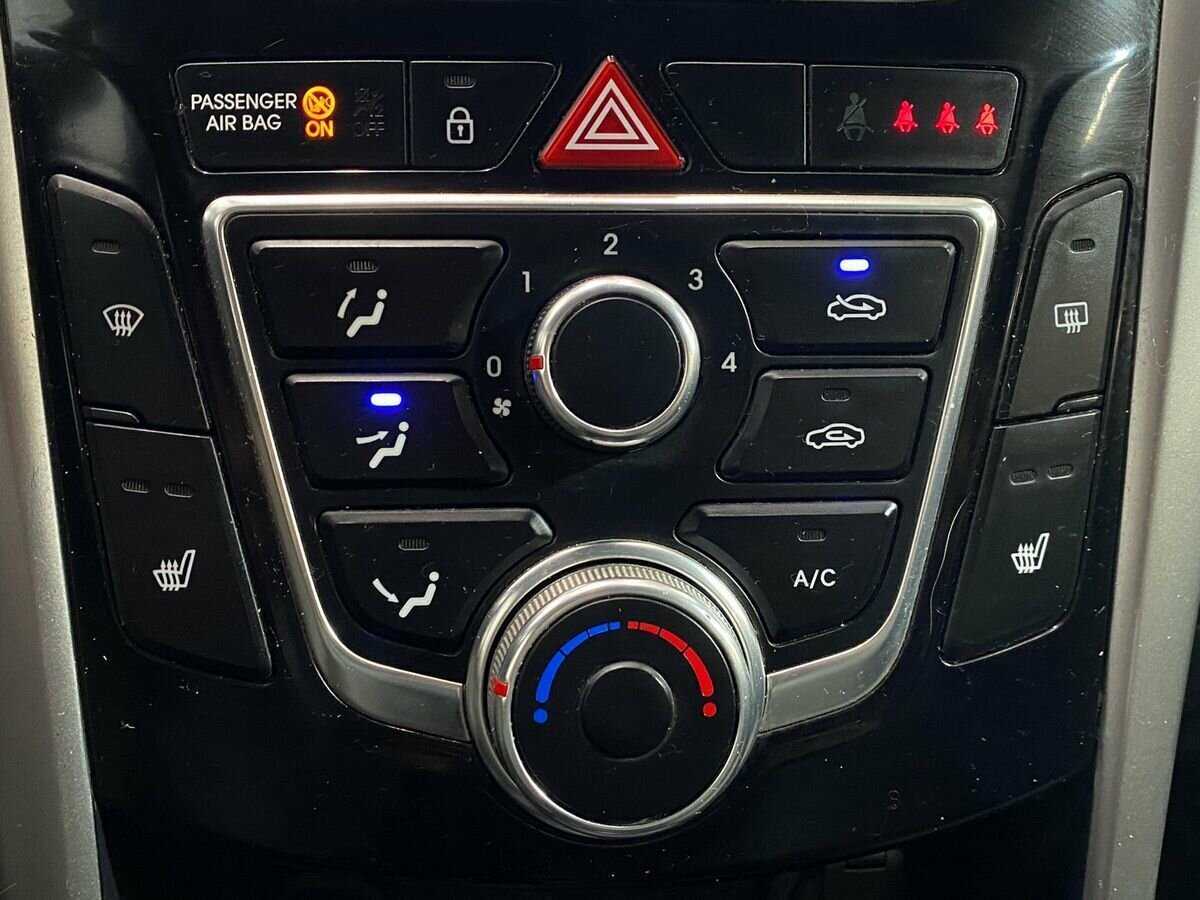 Купить Hyundai i30, 2013, 142 135 км, фото №14