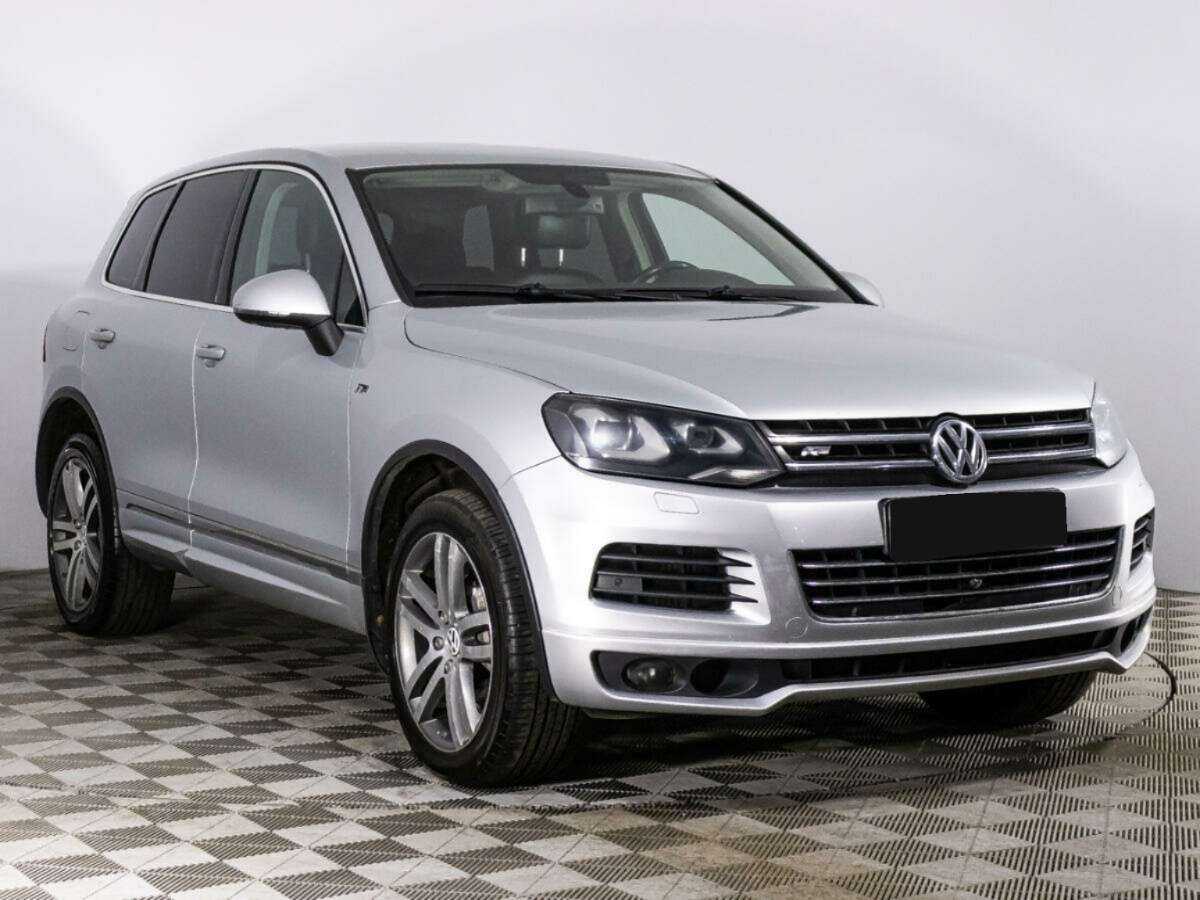 Купить Volkswagen Touareg, 2012, 236 145 км, фото №3