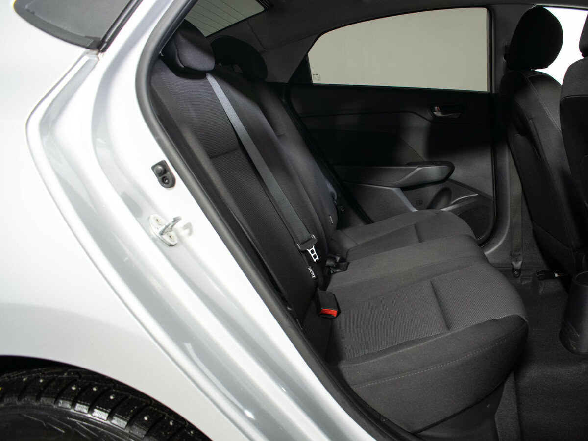 Купить Hyundai Solaris II, 2020, 173 426 км, фото №7
