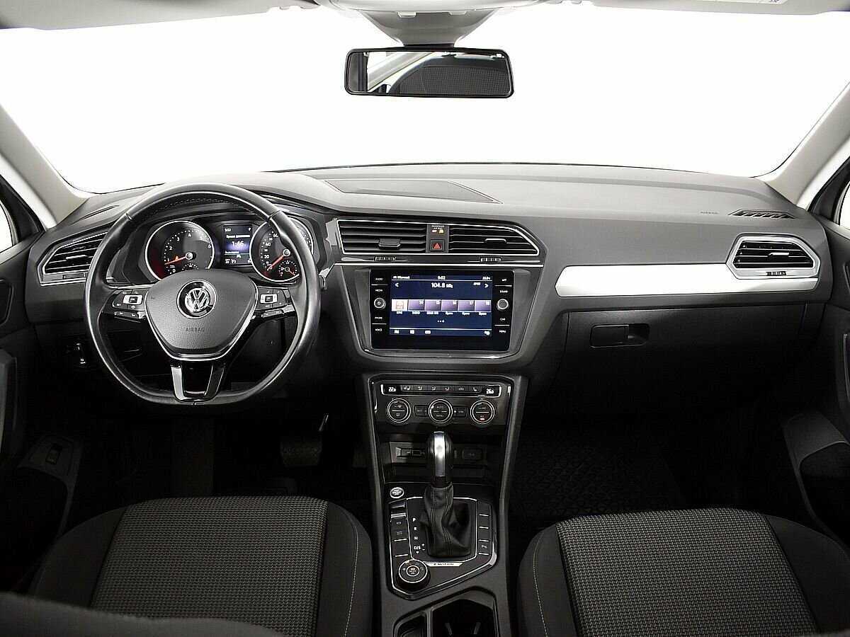 Купить Volkswagen Tiguan, 2020, 68 040 км, фото №10