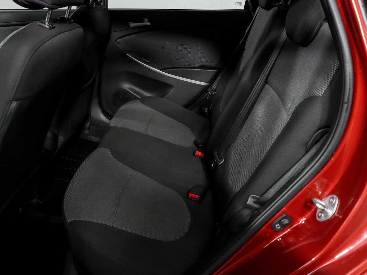 Купить Hyundai Solaris I, 2013, 160 934 км, фото №8