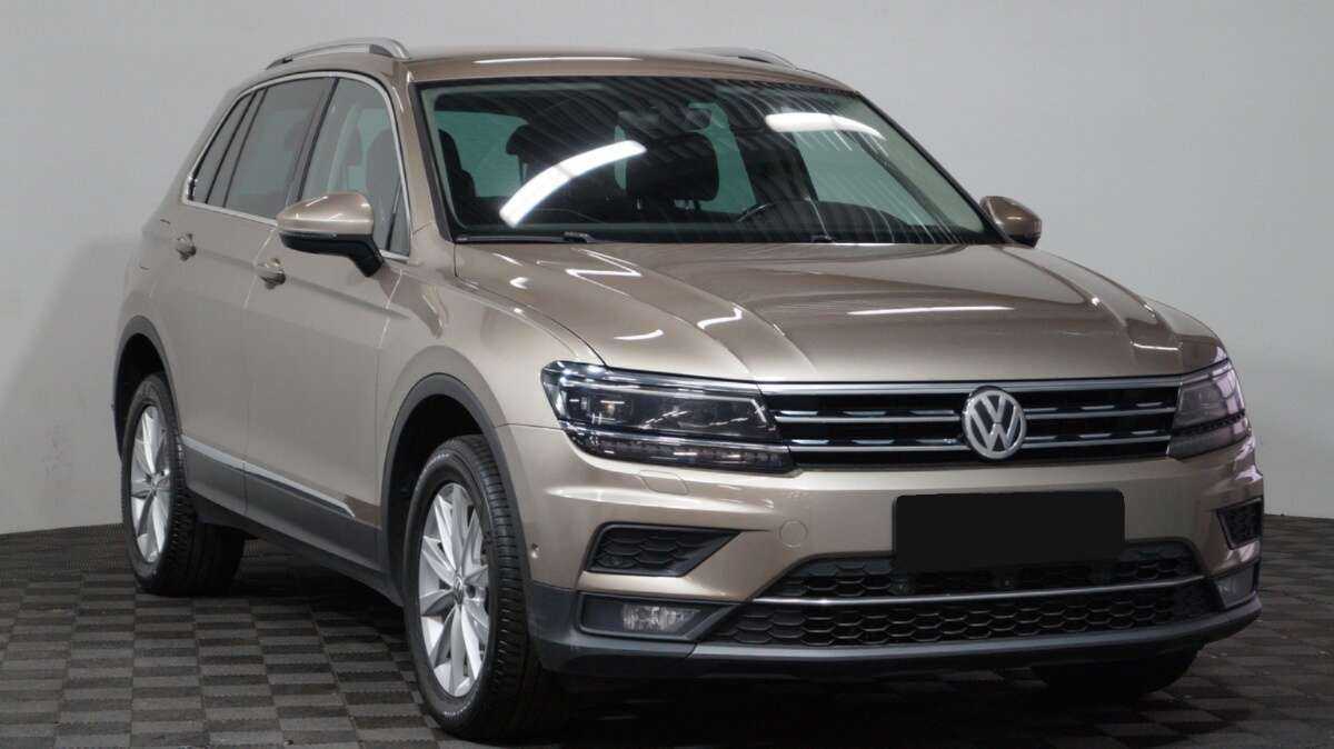 Купить Volkswagen Tiguan, 2018, 176 587 км, фото №3