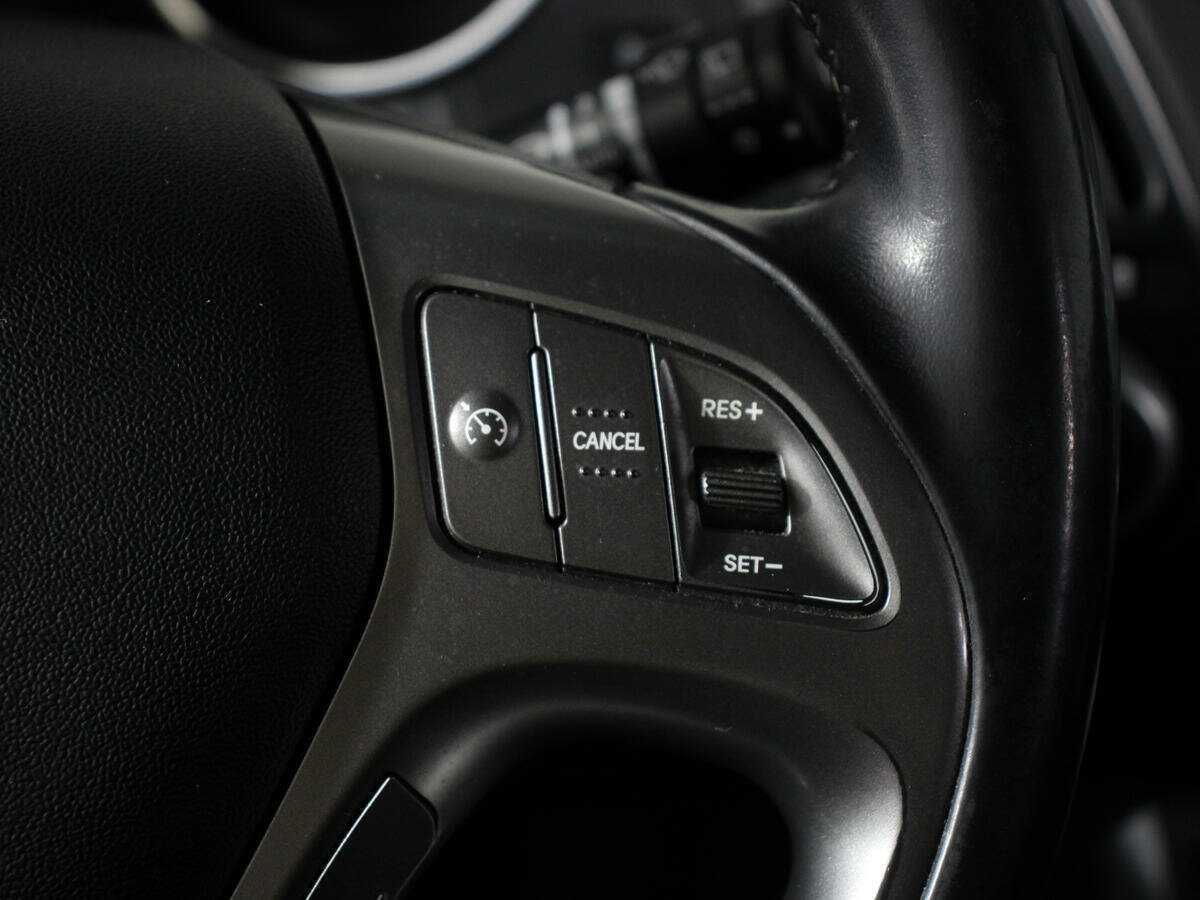Купить Hyundai ix35, 2013, 182 117 км, фото №19