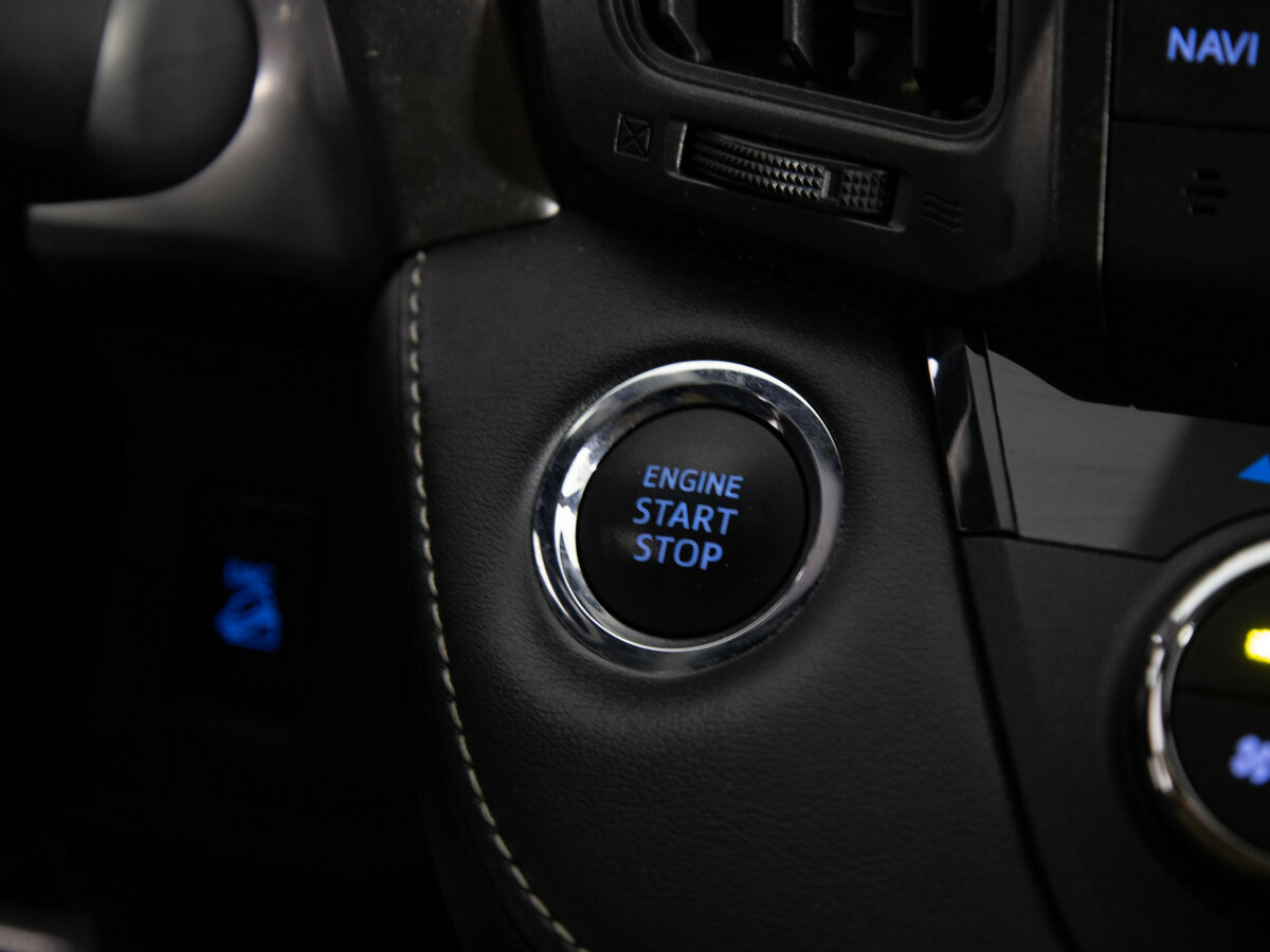 Купить Toyota RAV4 IV (XA40) Рестайлинг, 2019, 97 801 км, фото №10