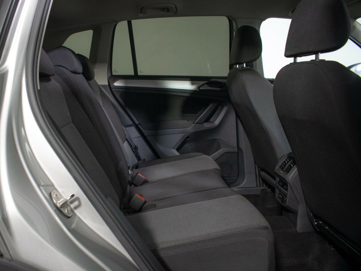 Купить Volkswagen Tiguan II Рестайлинг, 2021, 107 400 км, фото №10