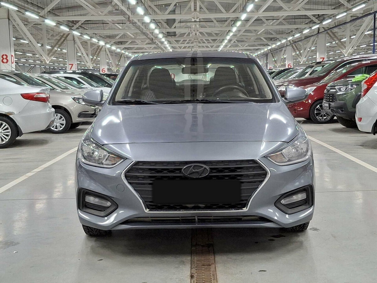 Купить Hyundai Solaris II, 2019, 249 844 км, фото №2