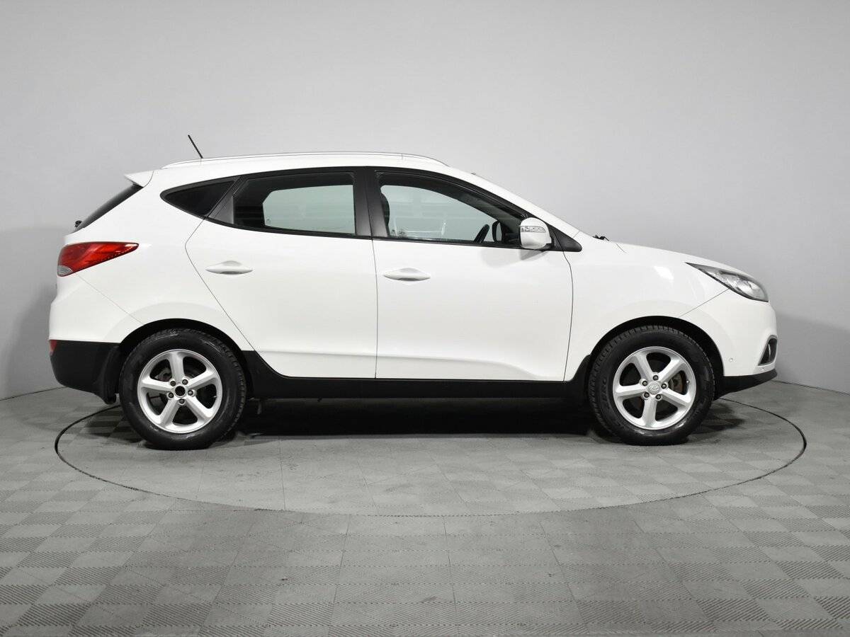 Купить Hyundai ix35, 2012, 200 000 км, фото №4