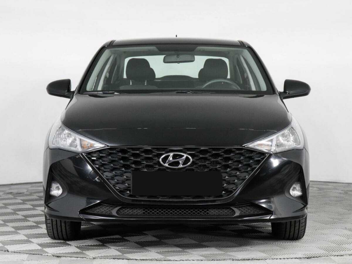 Купить Hyundai Solaris, 2021, 35 235 км, фото №2