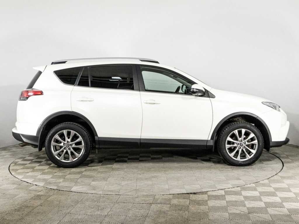 Купить Toyota RAV4, 2017, 119 187 км, фото №4