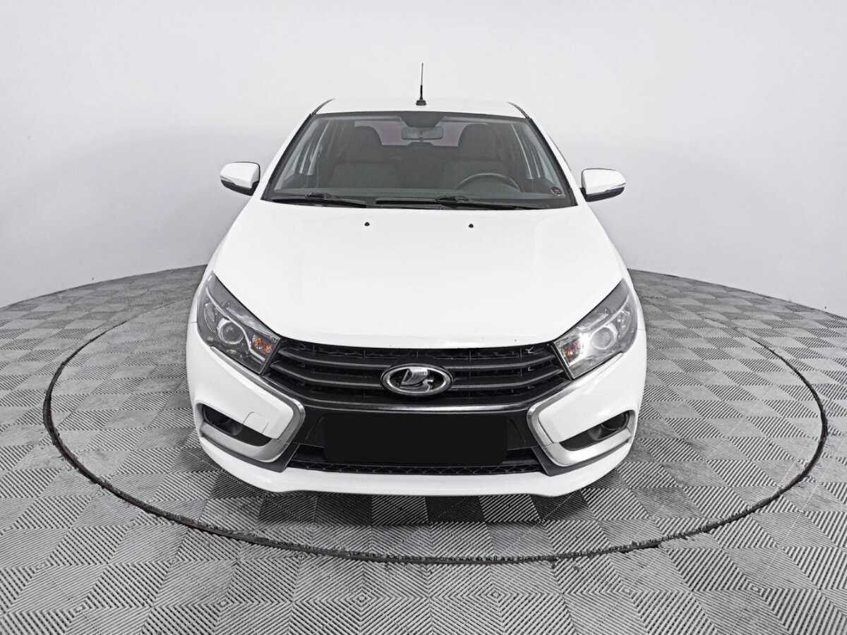 Купить Lada (ВАЗ) Vesta, 2017, 181 415 км, фото №2