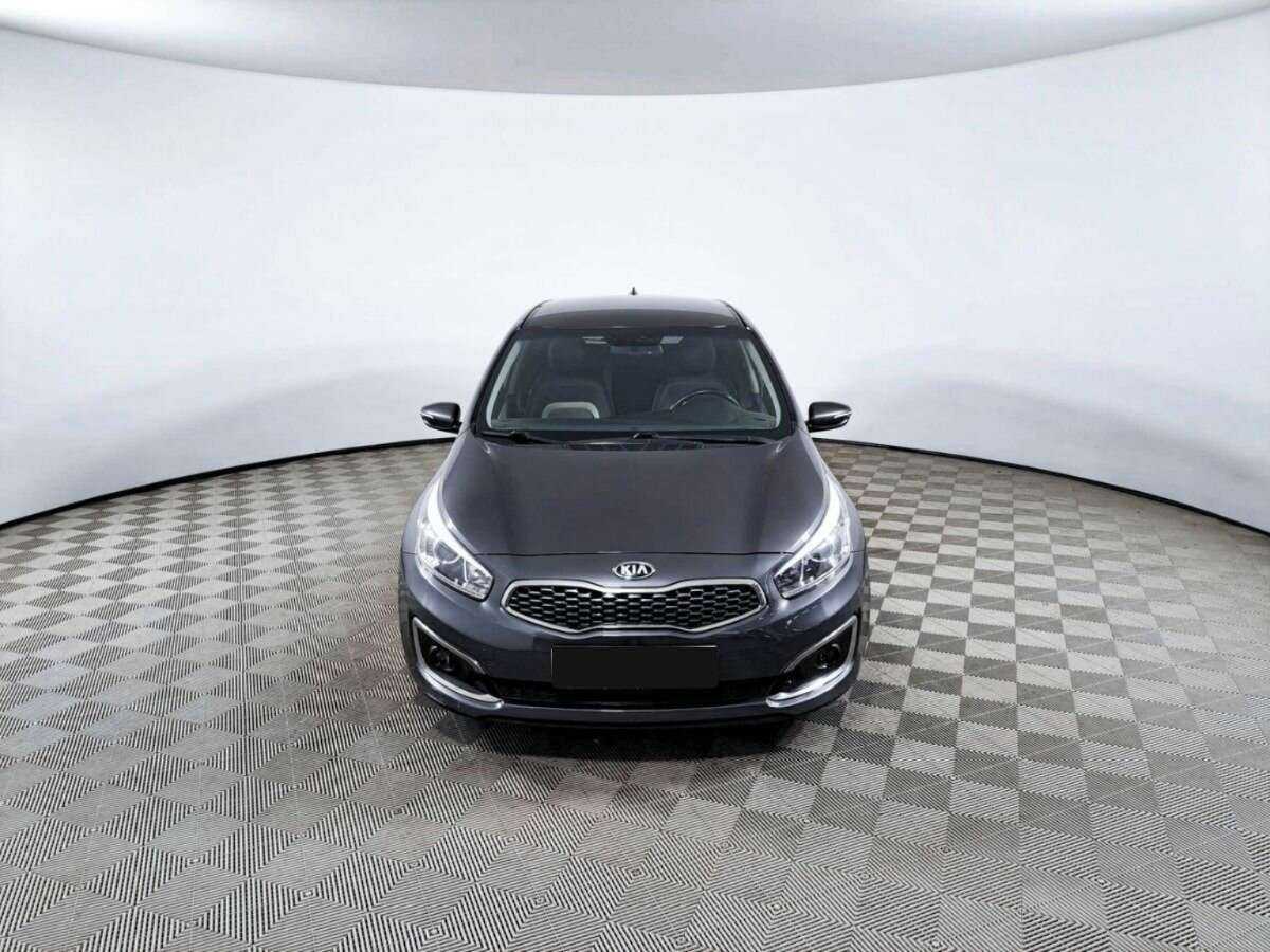 Купить Kia Ceed, 2018, 80 190 км, фото №2