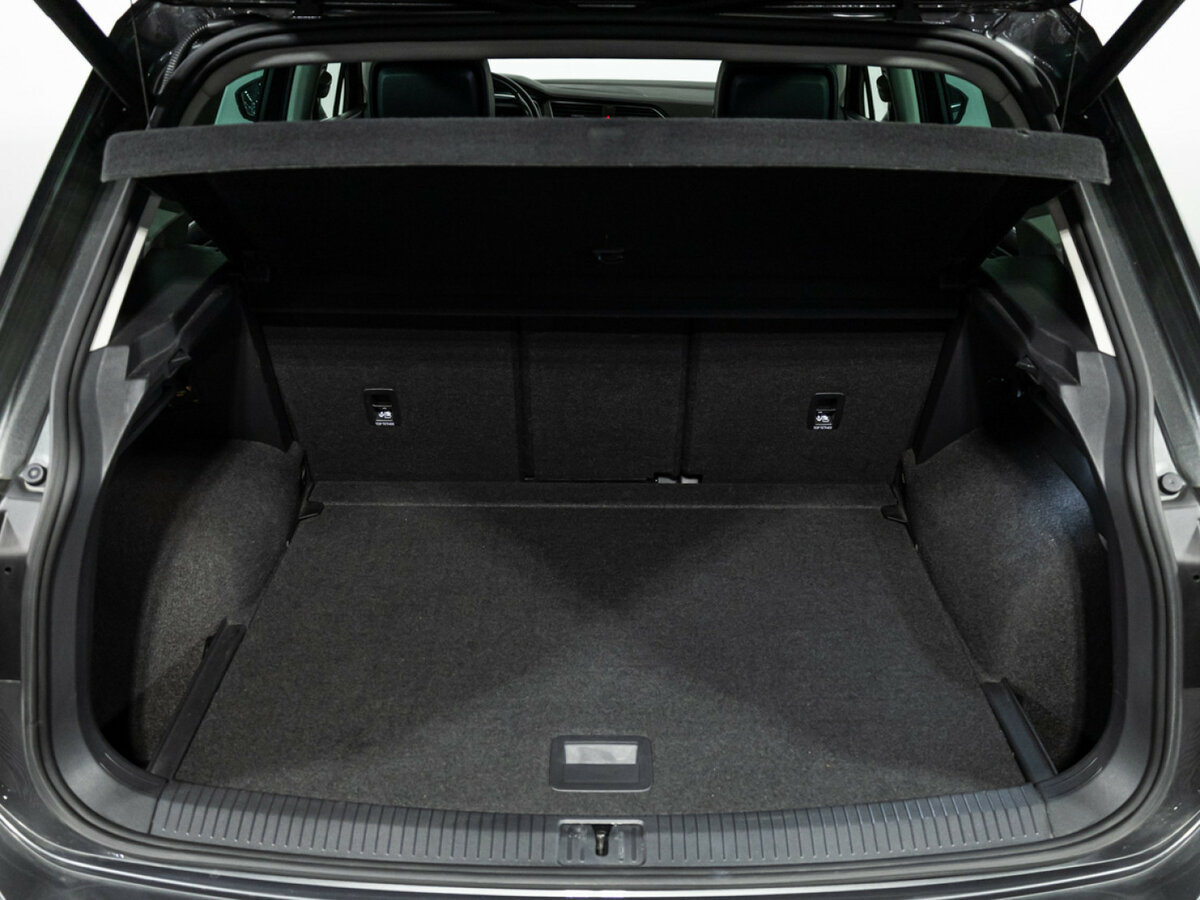 Купить Volkswagen Tiguan II Рестайлинг, 2020, 77 444 км, фото №21