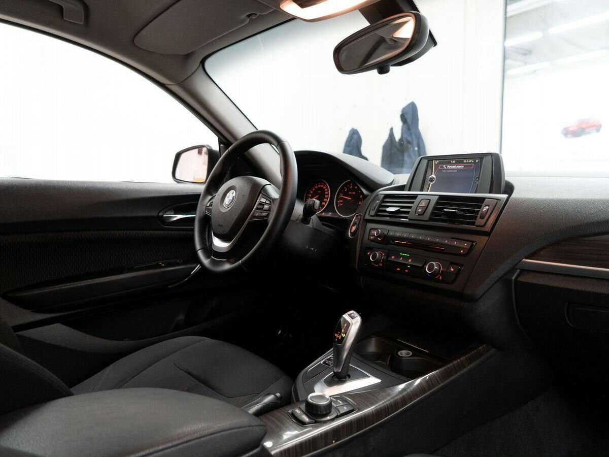 Купить BMW 1 серии 116i, 2012, 188 937 км, фото №16