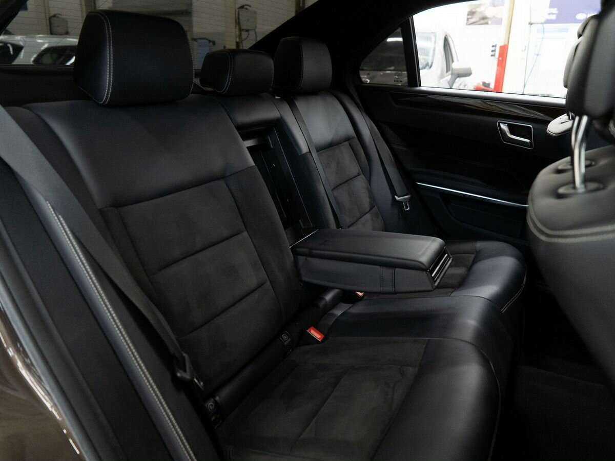 Купить Mercedes-Benz E-Класс 200, 2013, 163 000 км, фото №8