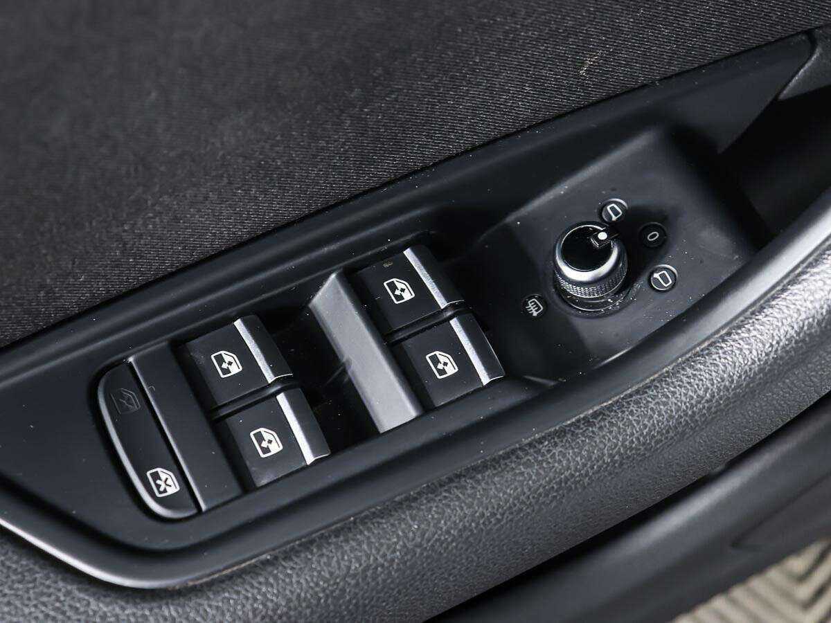 Купить Audi A4, 2015, 98 000 км, фото №17