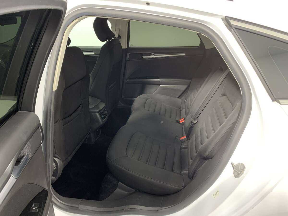 Купить Ford Mondeo, 2018, 92 626 км, фото №9