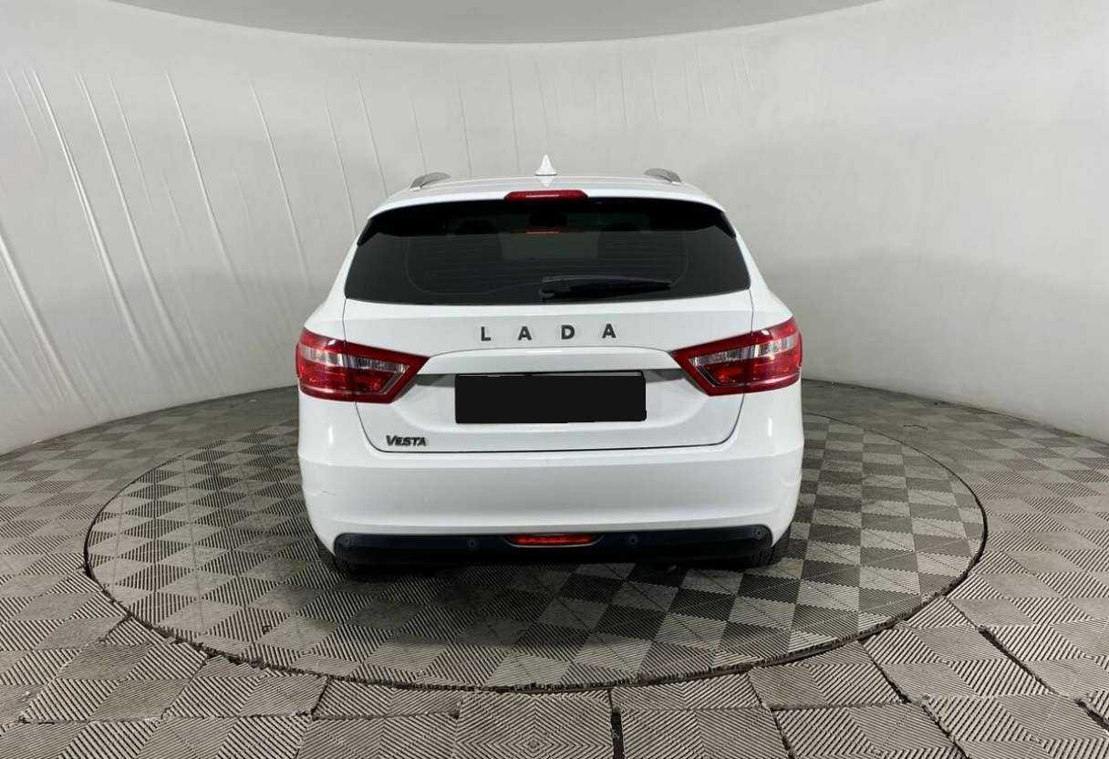 Купить Lada (ВАЗ) Vesta SW, 2021, 48 382 км, фото №6