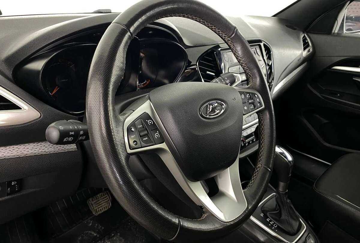 Купить Lada (ВАЗ) Vesta SW, 2020, 82 000 км, фото №13