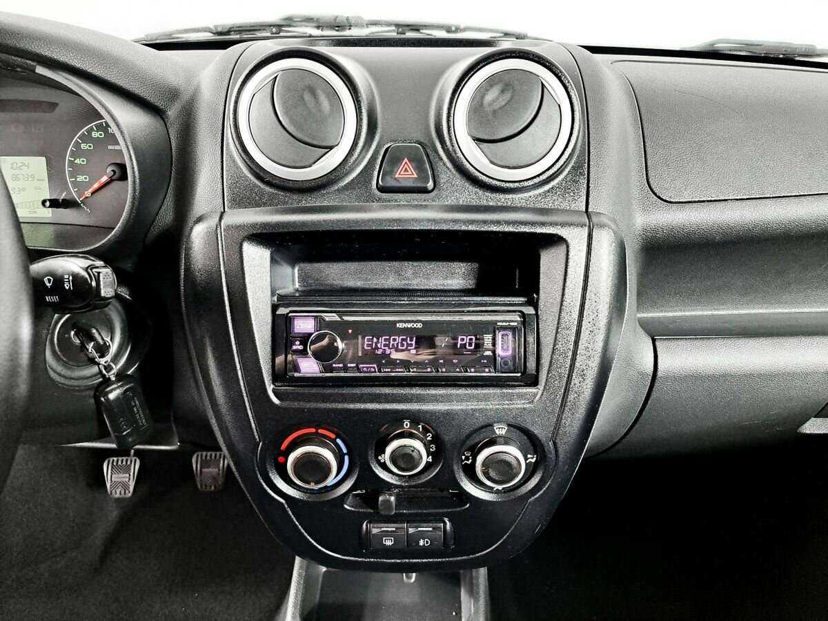 Купить Lada (ВАЗ) Granta, 2016, 86 650 км, фото №13