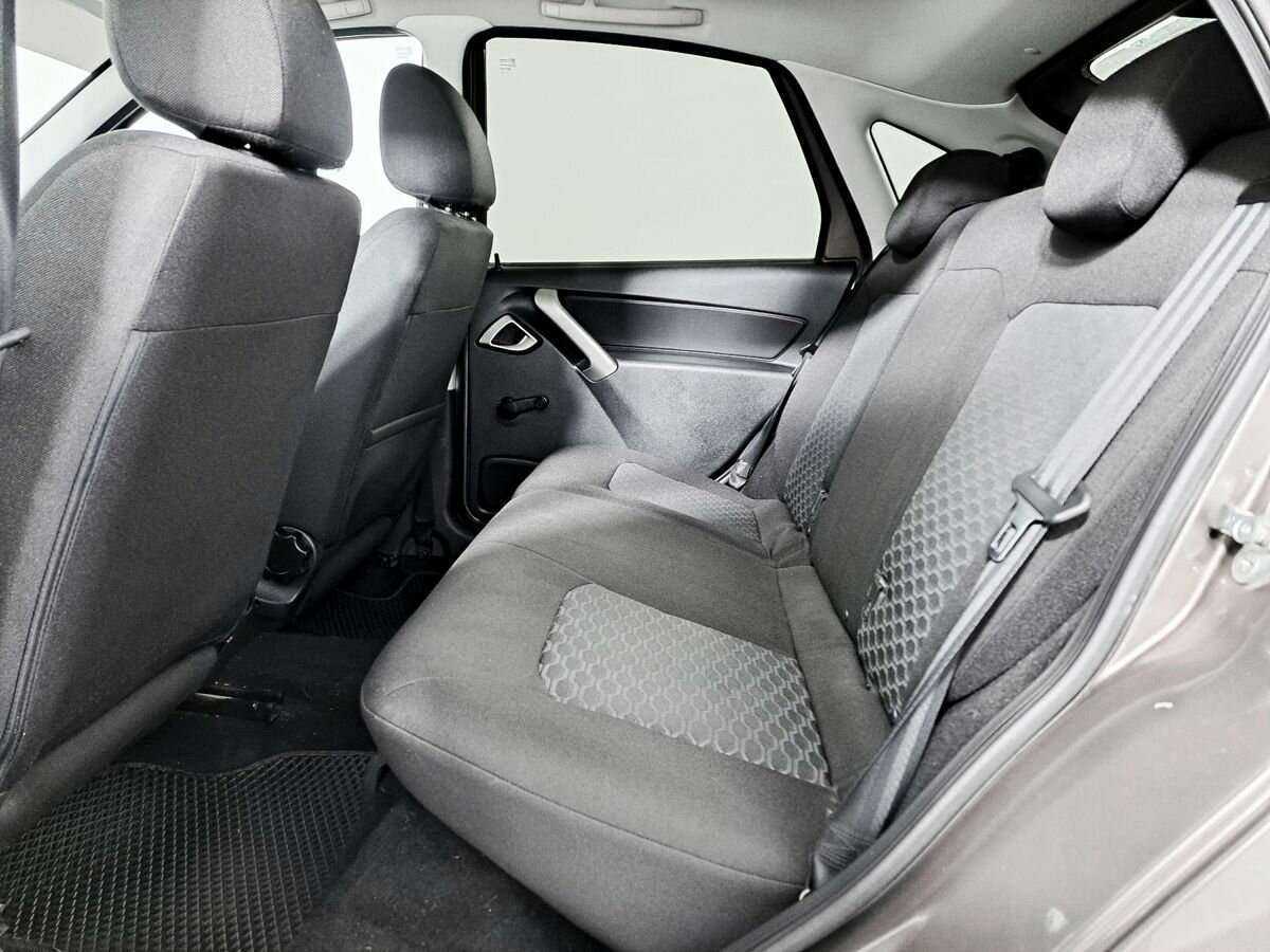 Купить Lada (ВАЗ) Granta, 2019, 69 576 км, фото №12