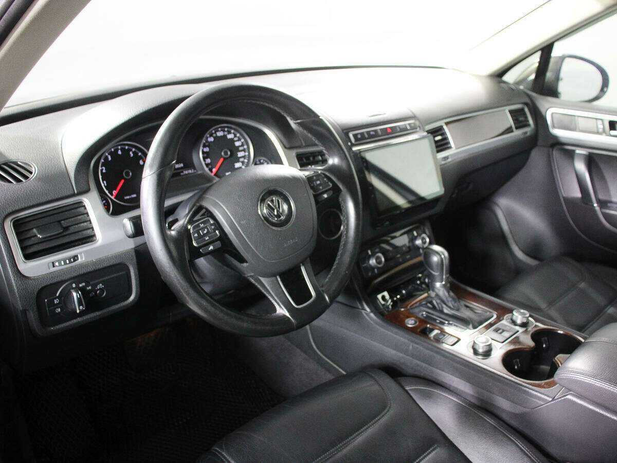 Купить Volkswagen Touareg, 2015, 177 224 км, фото №11