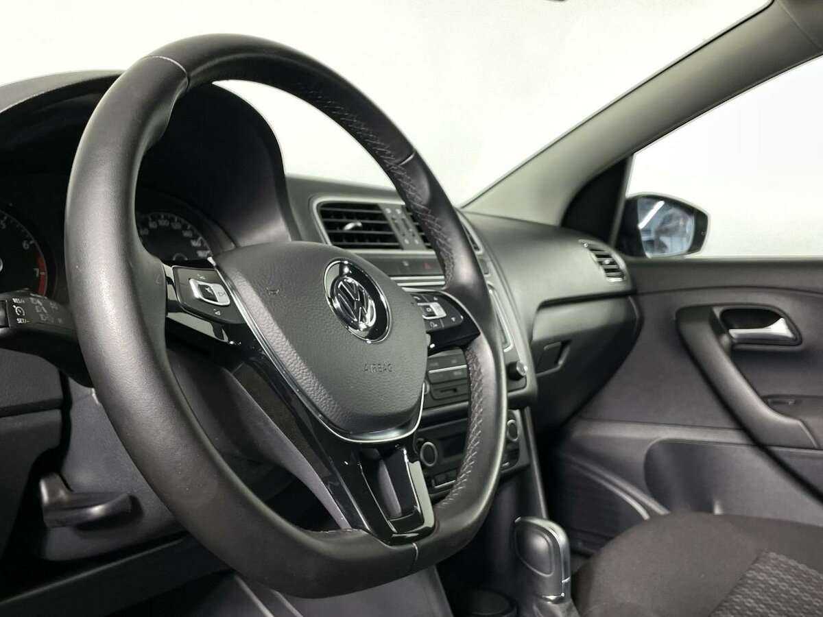 Купить Volkswagen Polo, 2019, 60 000 км, фото №14