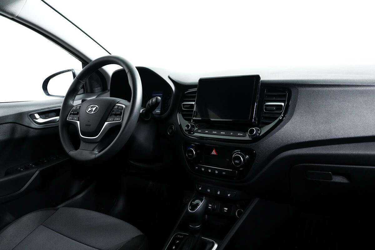 Купить Hyundai Solaris, 2020, 12 910 км, фото №9