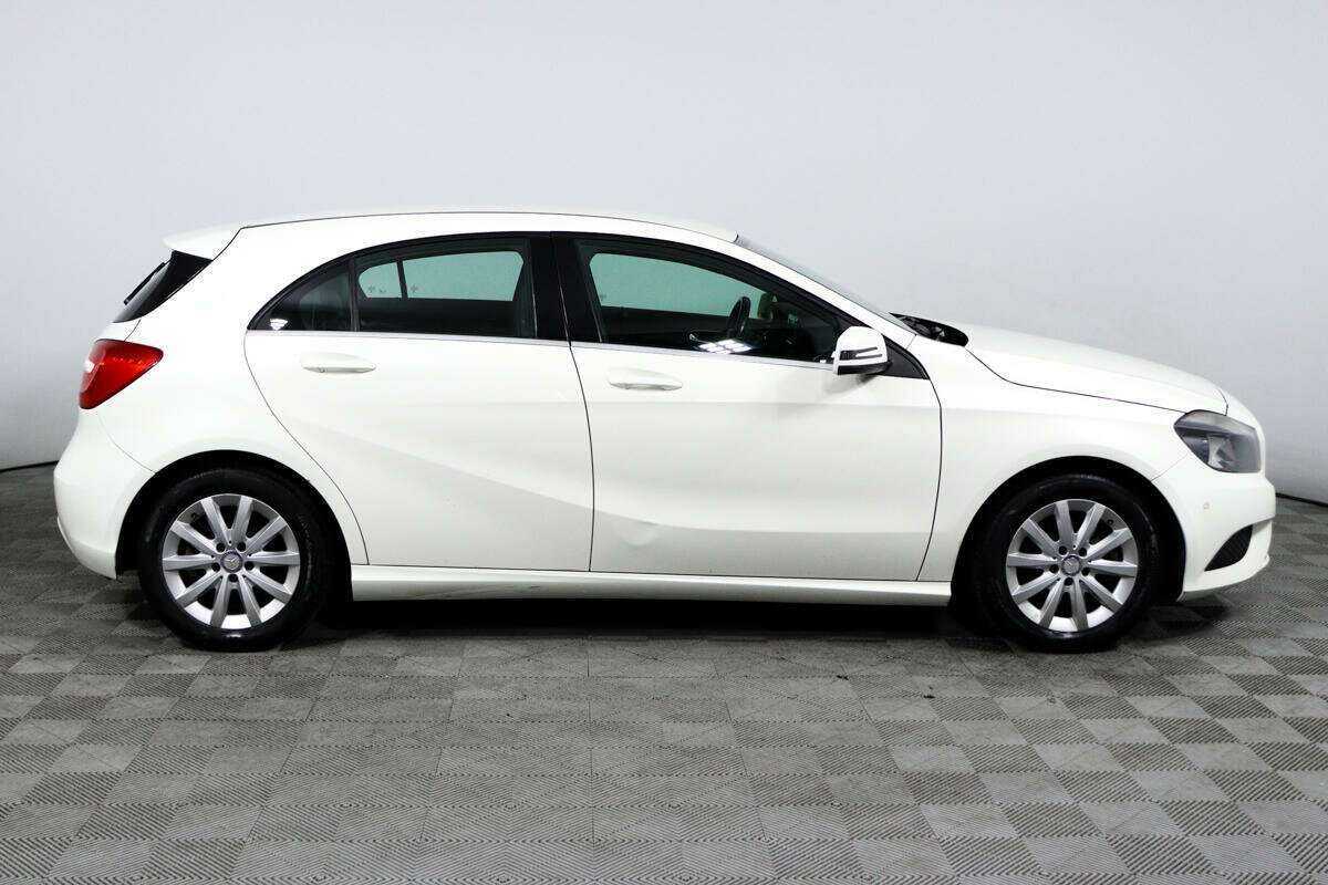 Купить Mercedes-Benz A-Класс 180, 2013, 138 350 км, фото №4
