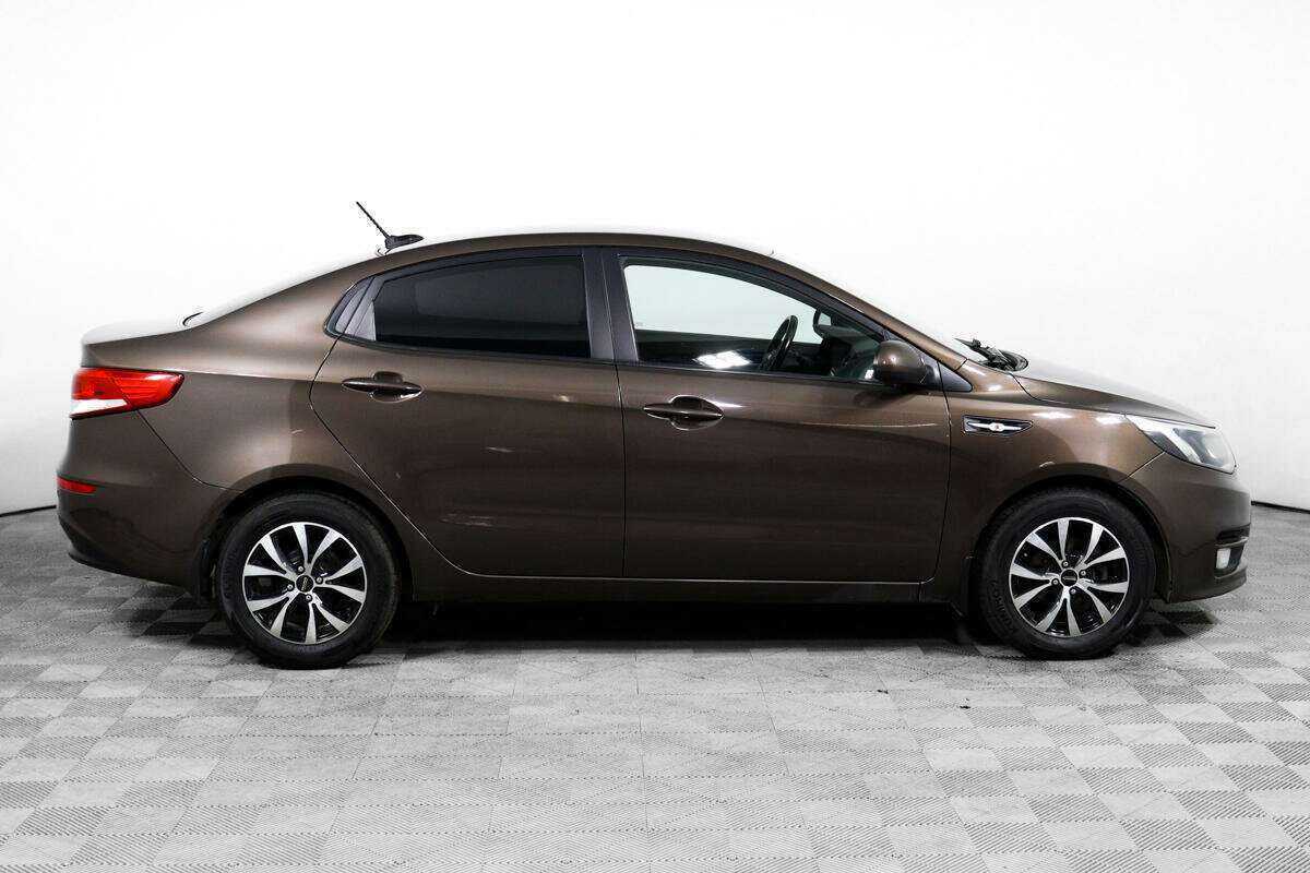 Купить Kia Rio, 2017, 133 583 км, фото №4