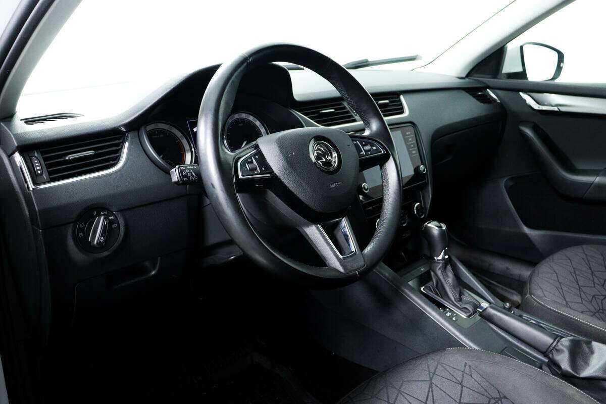 Купить Skoda Octavia, 2019, 96 706 км, фото №12