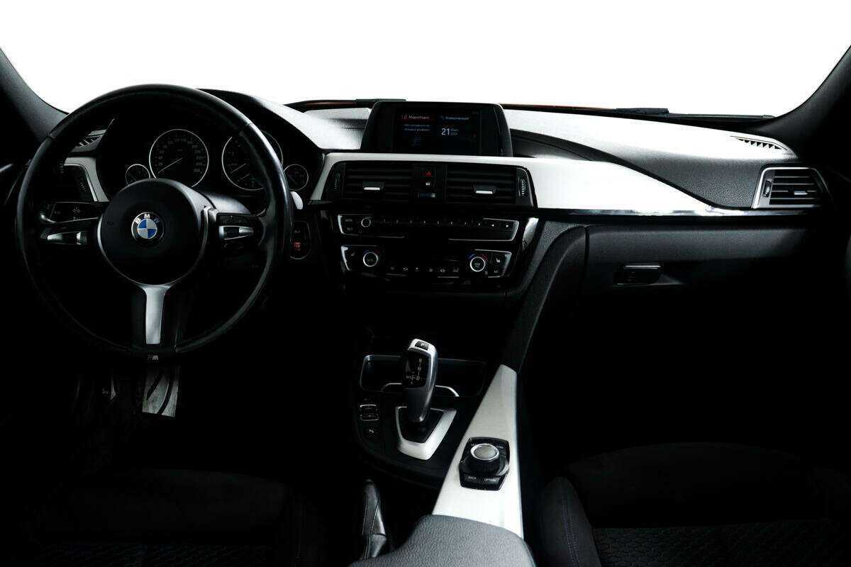 Купить BMW 3 серии 320i xDrive, 2018, 165 656 км, фото №11