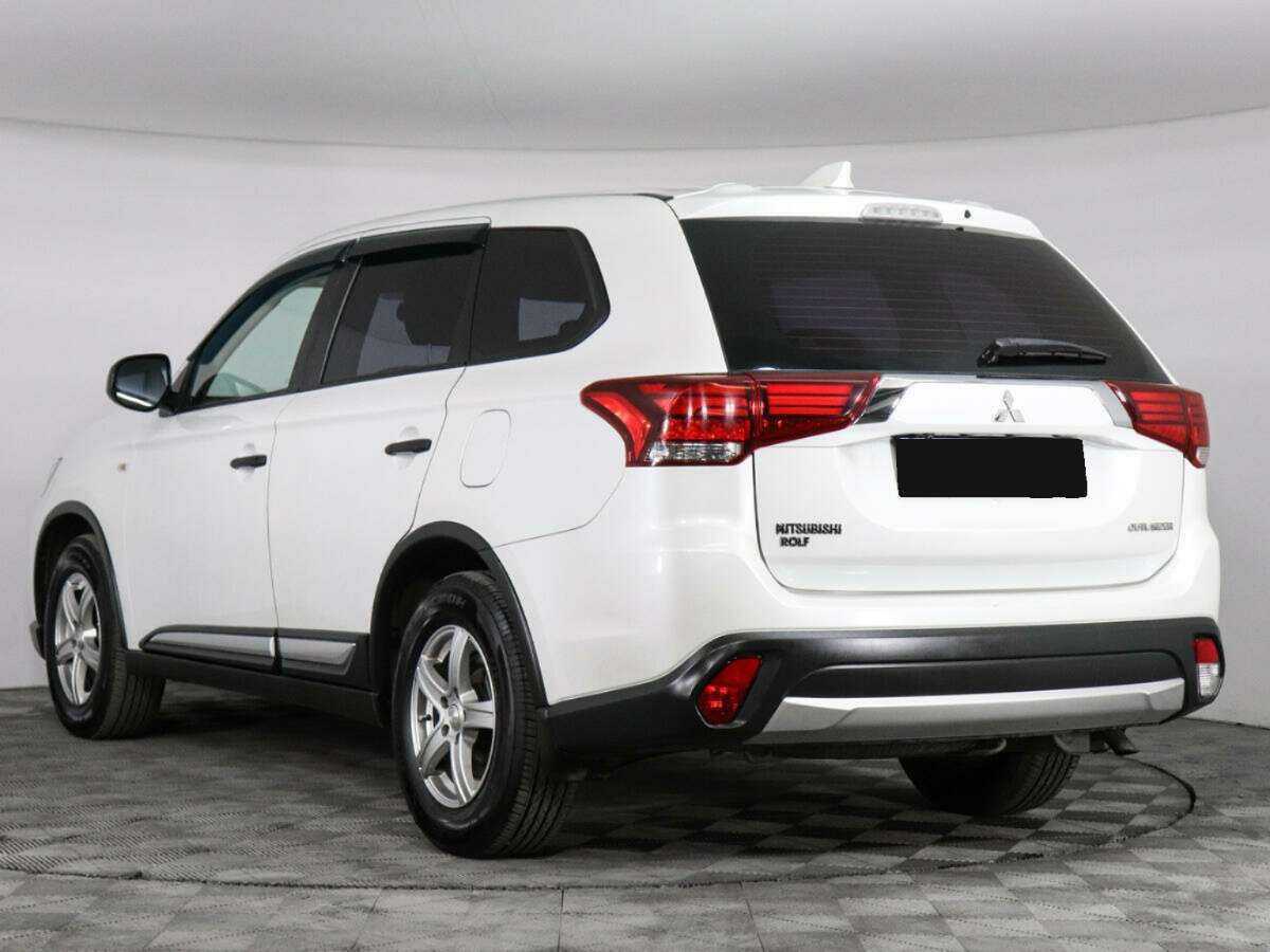 Купить Mitsubishi Outlander, 2017, 188 006 км, фото №7