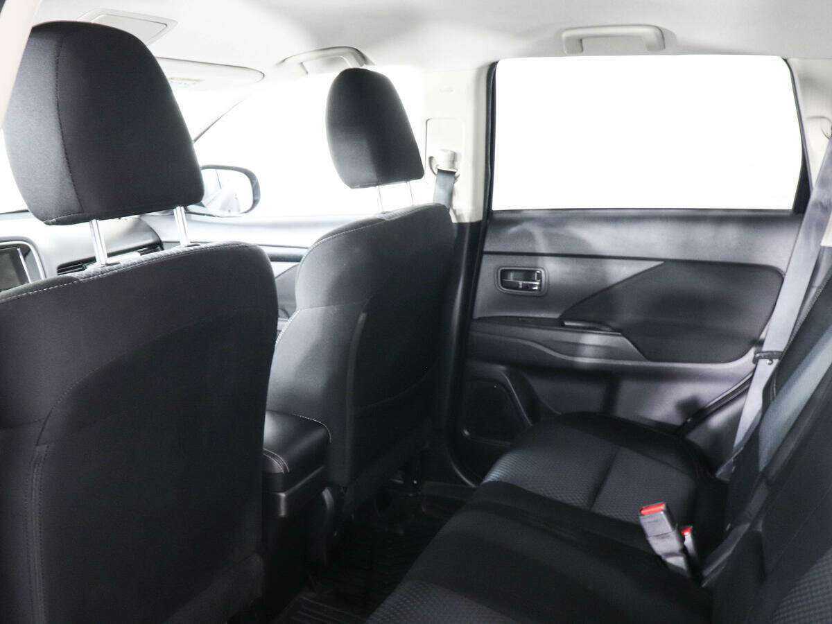 Купить Mitsubishi Outlander, 2018, 99 300 км, фото №12