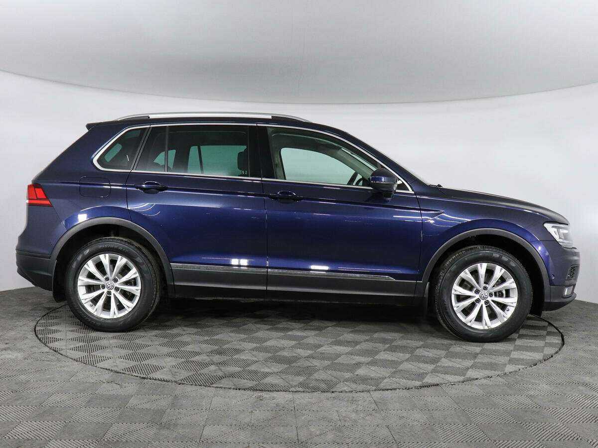 Купить Volkswagen Tiguan, 2017, 69 500 км, фото №4