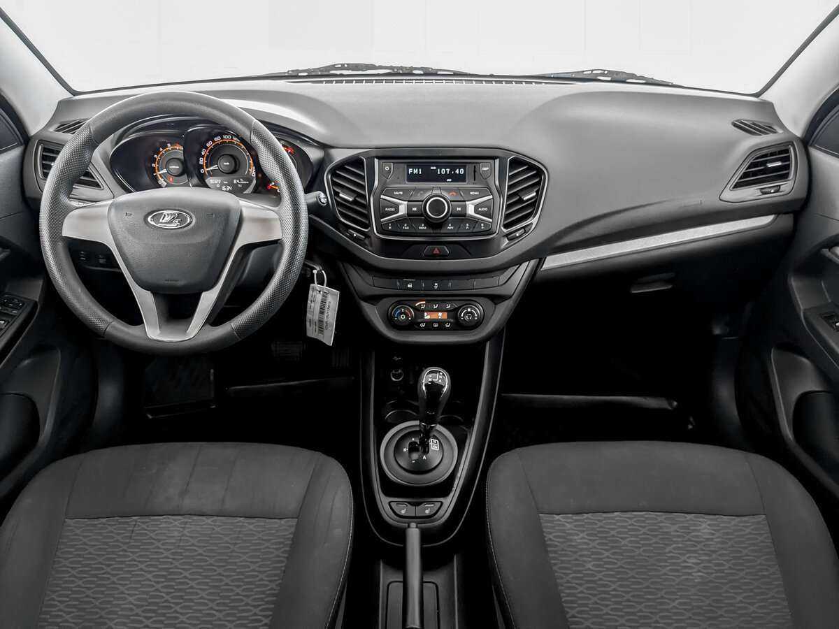 Купить Lada (ВАЗ) Vesta, 2017, 90 000 км, фото №12