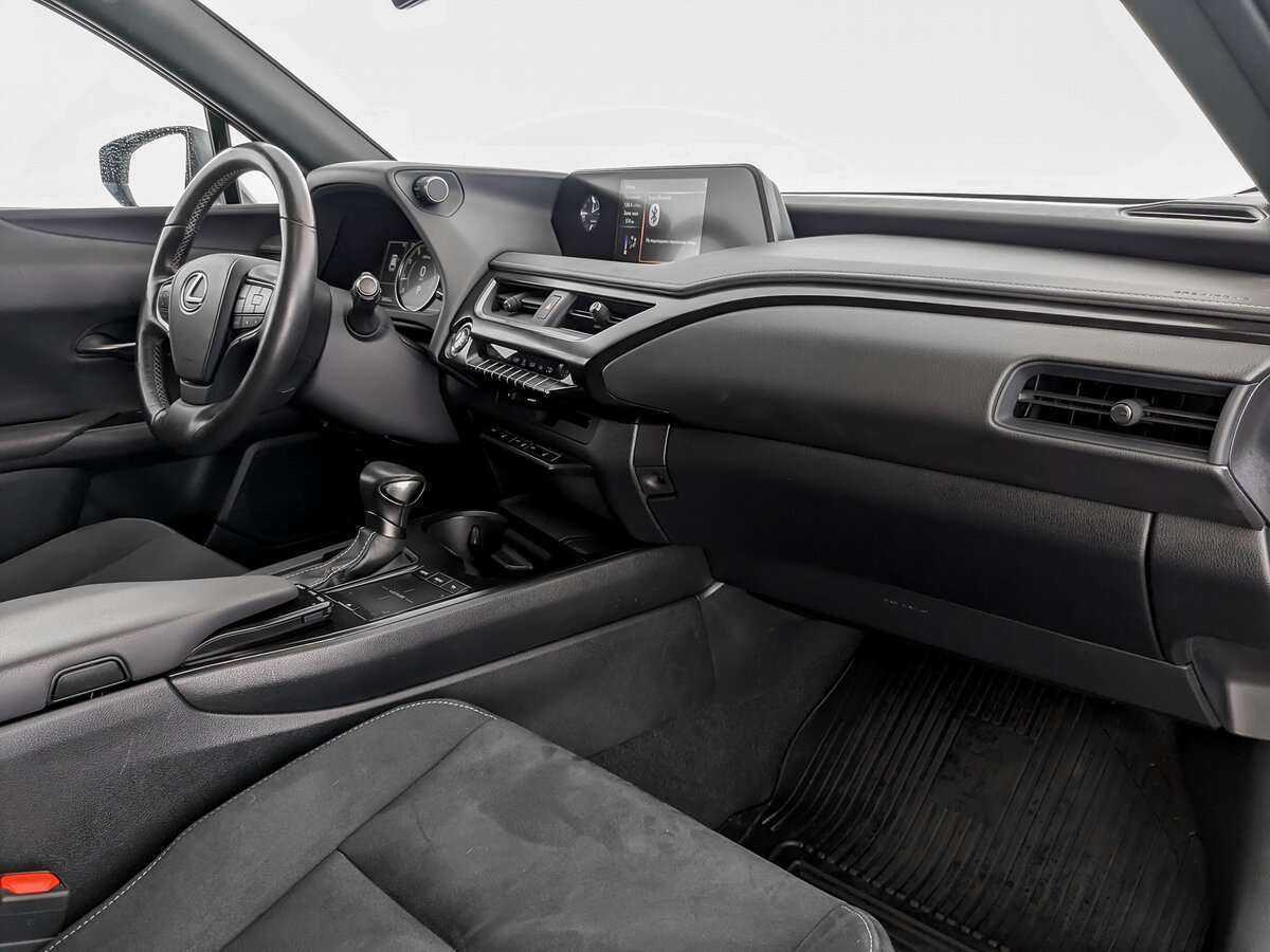 Купить Lexus UX 200, 2020, 88 849 км, фото №9