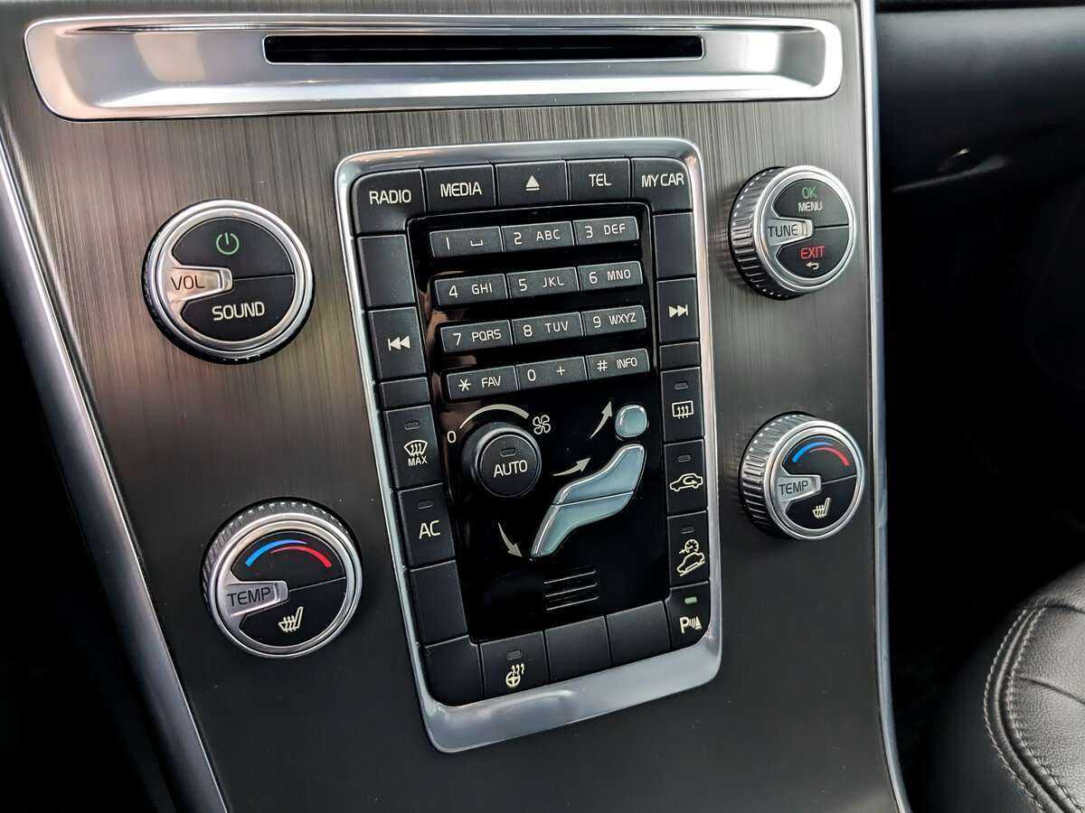 Купить Volvo XC60, 2015, 122 926 км, фото №25