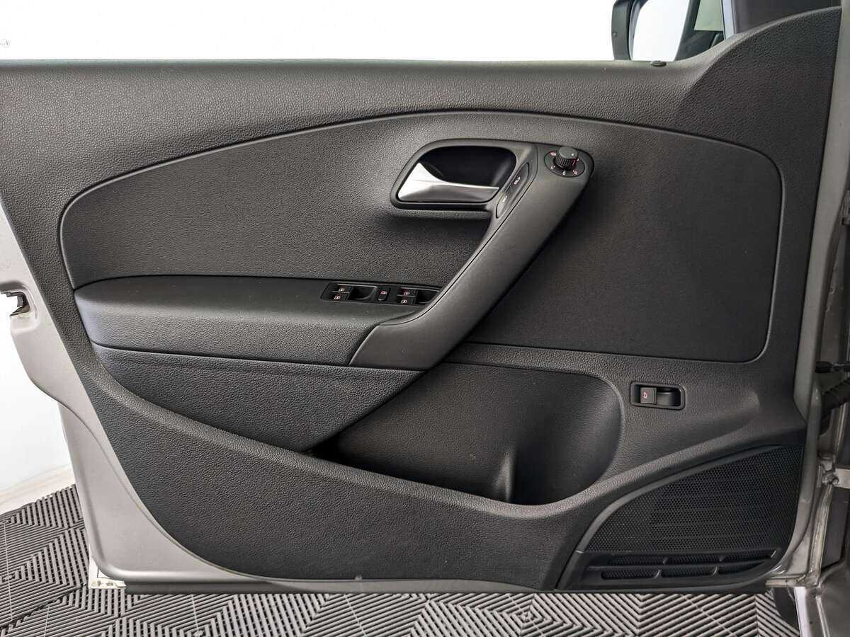 Купить Volkswagen Polo, 2020, 48 089 км, фото №15