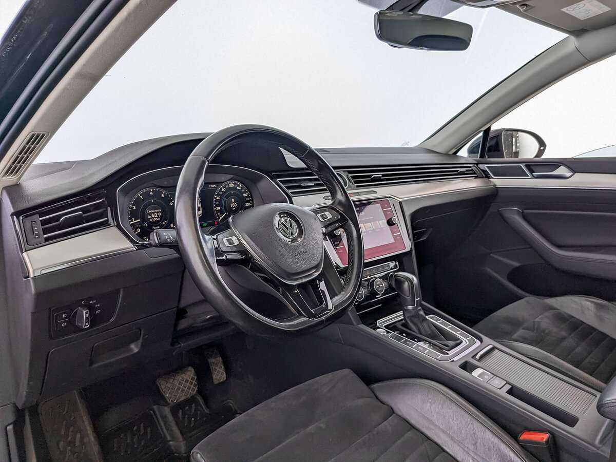 Купить Volkswagen Passat, 2017, 114 127 км, фото №16