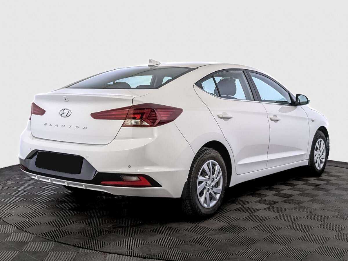 Купить Hyundai Elantra, 2020, 32 430 км, фото №5