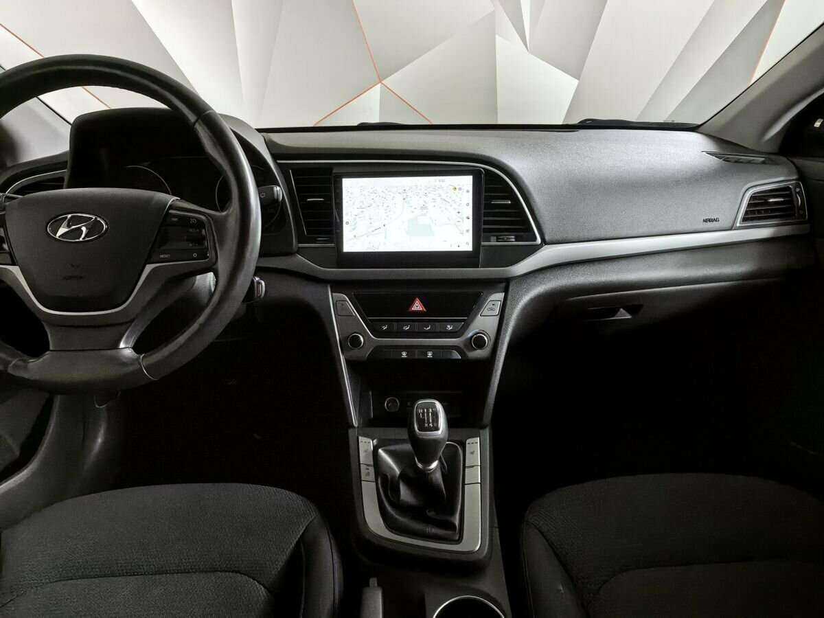 Купить Hyundai Elantra, 2018, 191 898 км, фото №10