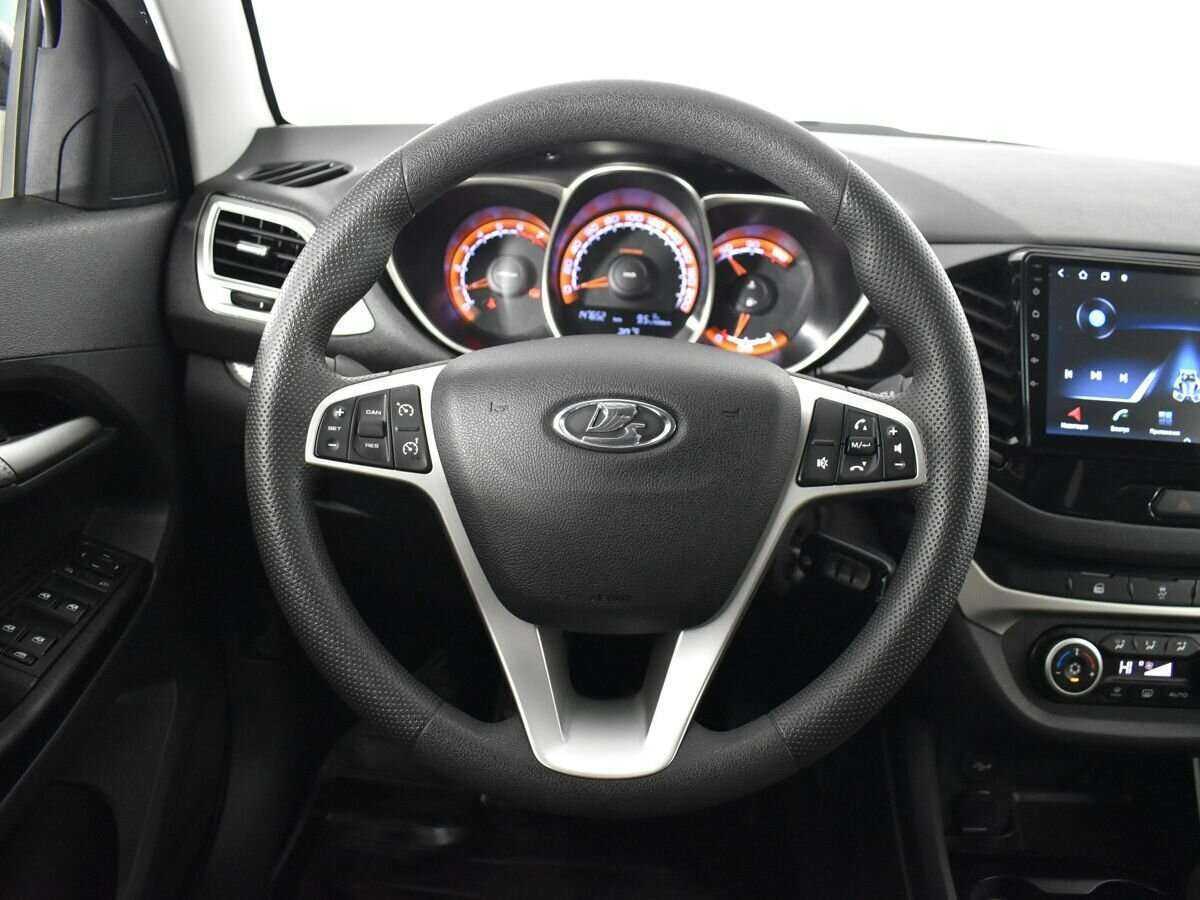 Купить Lada (ВАЗ) Vesta SW Cross, 2019, 147 649 км, фото №10