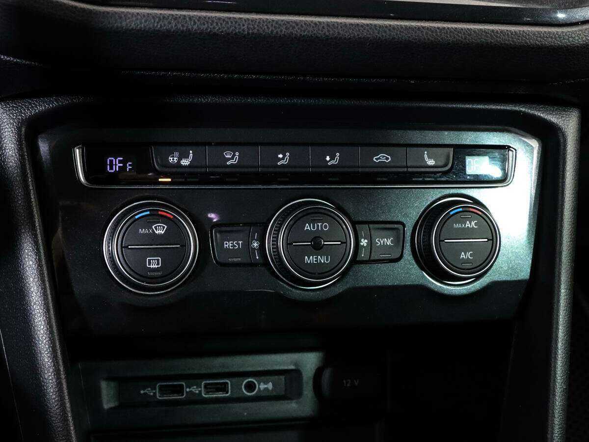 Купить Volkswagen Tiguan, 2018, 144 000 км, фото №14