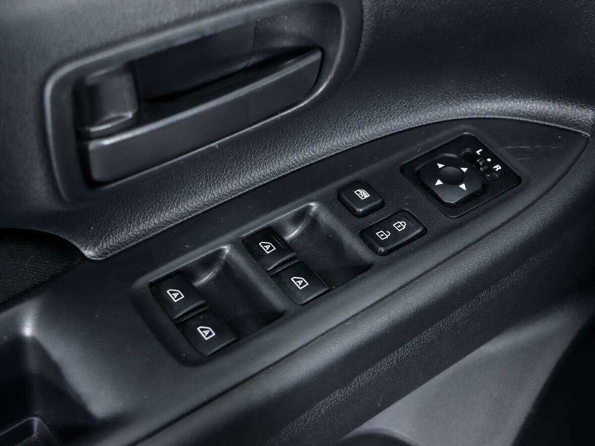 Купить Mitsubishi Outlander, 2019, 120 000 км, фото №12