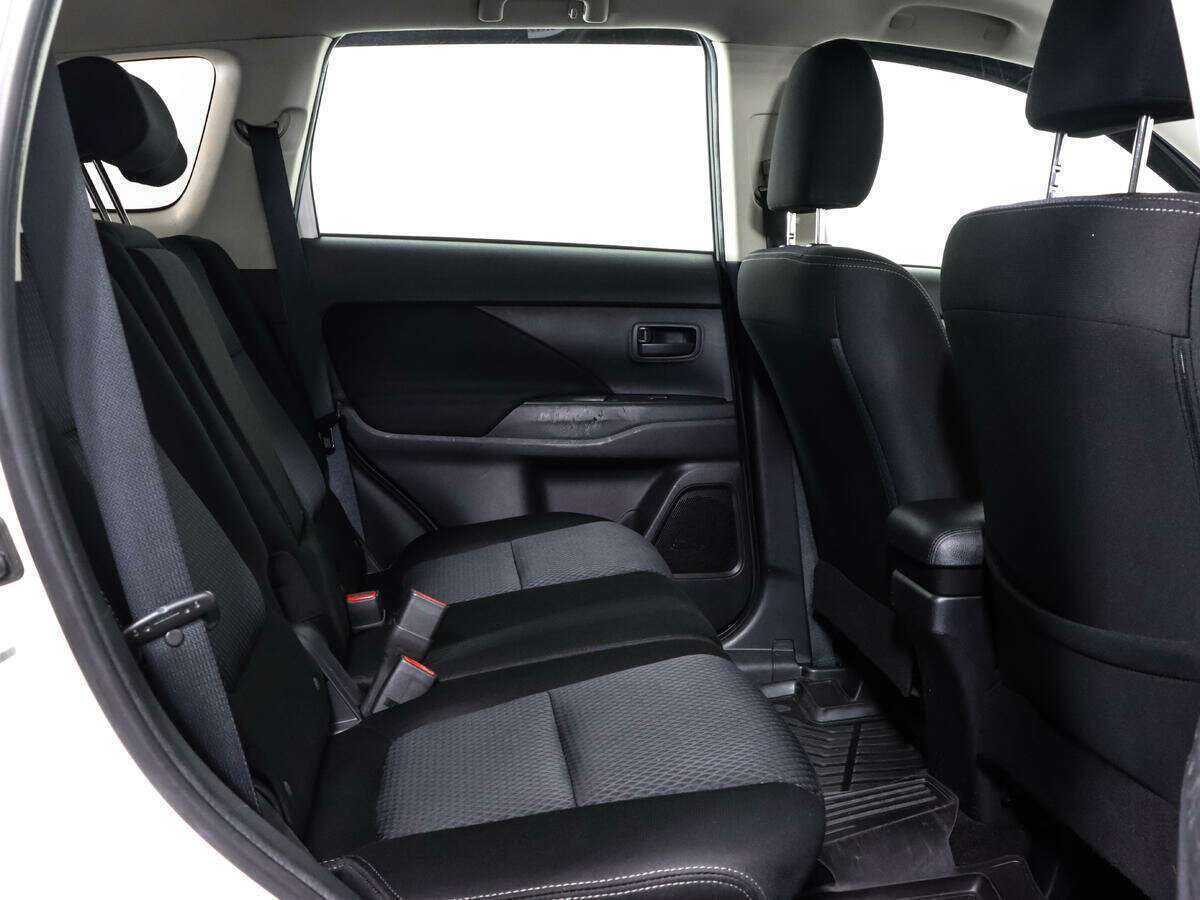 Купить Mitsubishi Outlander, 2018, 203 347 км, фото №13