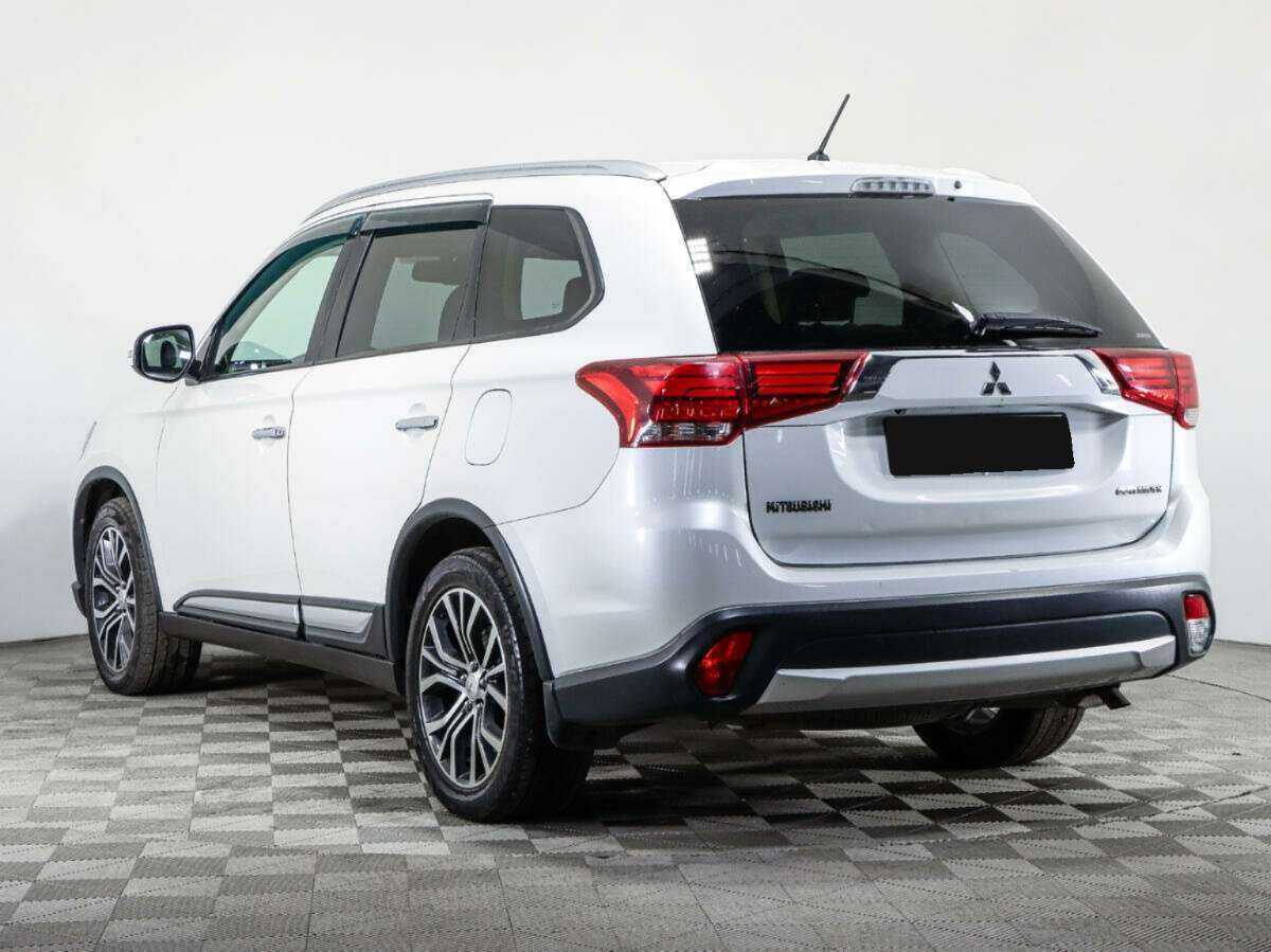 Купить Mitsubishi Outlander, 2016, 158 200 км, фото №7