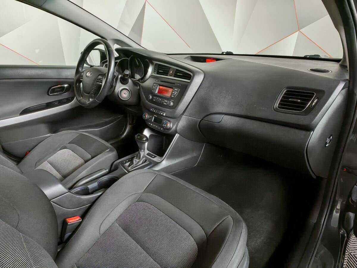 Купить Kia Ceed, 2017, 120 495 км, фото №9